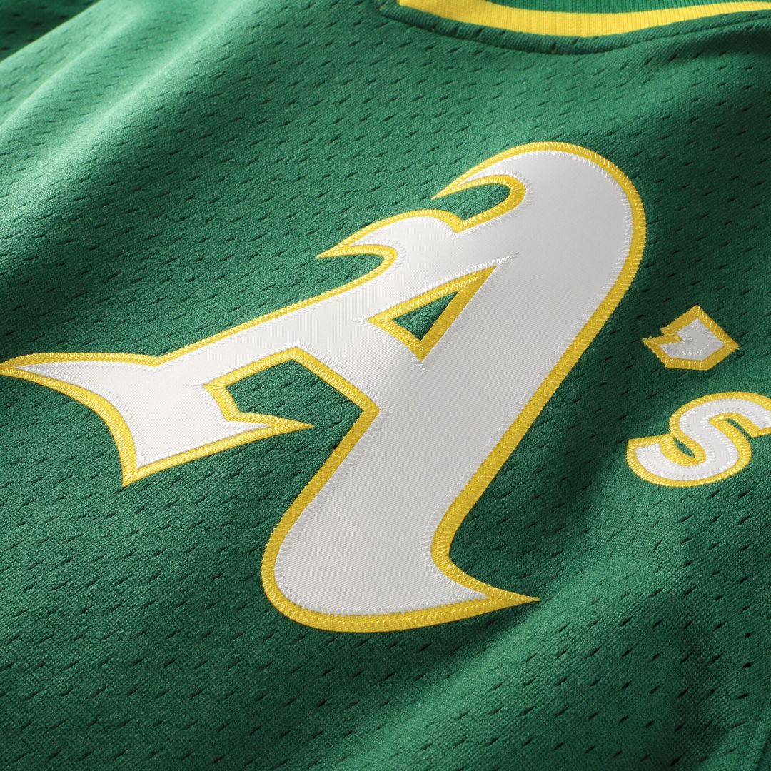 Athletics Rickey Henderson Mitchell & Ness Authentic Batting Practice Jersey - Green MLB Team Jersey Baseball Fan Apparel