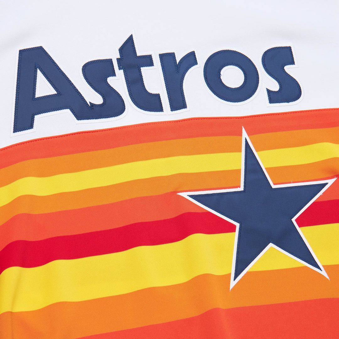 Houston Astros Craig Biggio Mitchell & Ness 2004 Cooperstown Authentic Throwback Jersey - White MLB Team Jersey Baseball Fan Apparel