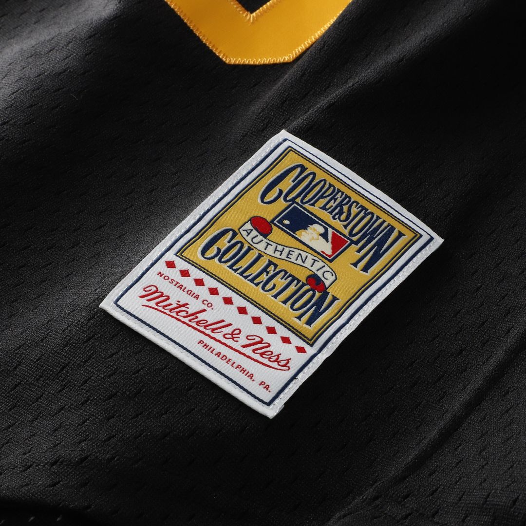 Pittsburgh Pirates Willie Stargell Mitchell & Ness Cooperstown Big & Tall Mesh Batting Practice Jersey - Black MLB Team Jersey Baseball Fan Apparel