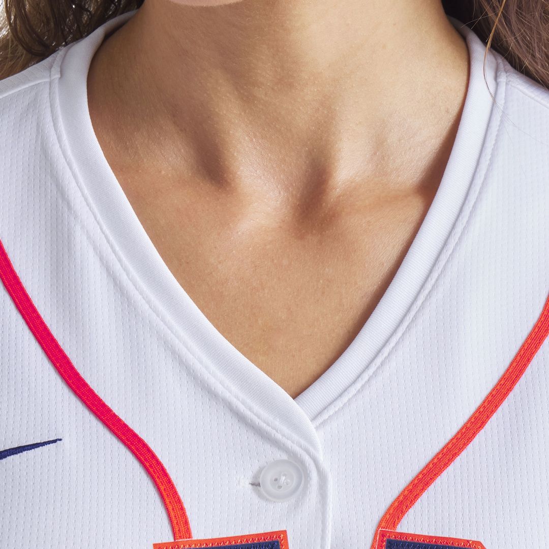 Houston Astros Jose Altuve Nike Women's Home Limited Player Jersey - White MLB Team Jersey Baseball Fan Apparel